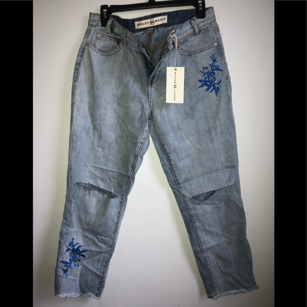 Light Wash Blue Jeans with Designs